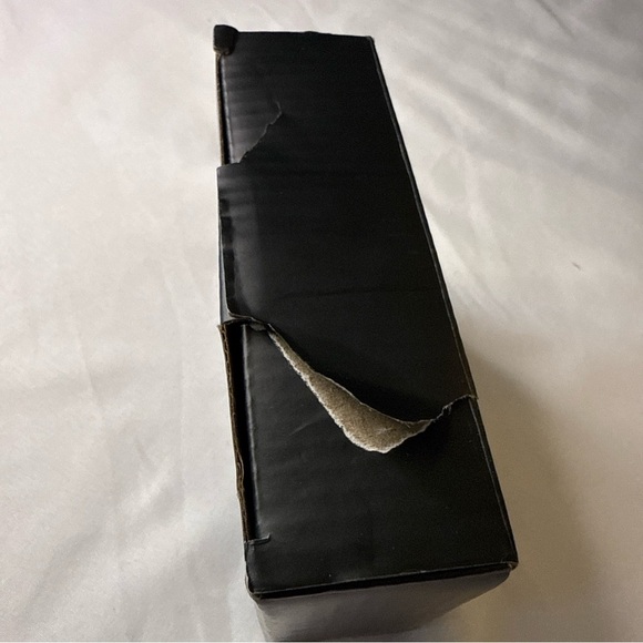 Whiskey Chilling Stones - Set of 6 Handcrafted Whisky Granite Sipping Rocks/Tray - Picture 7 of 7